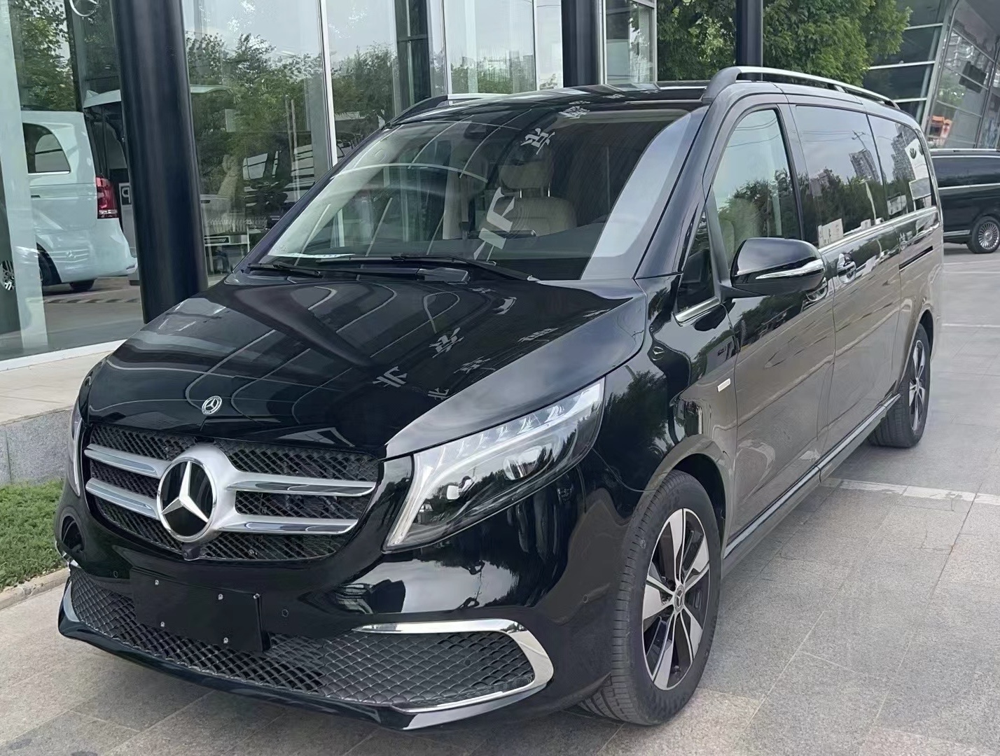 北京中巴車租賃要注意什么？北京中巴車租賃重點關注事項